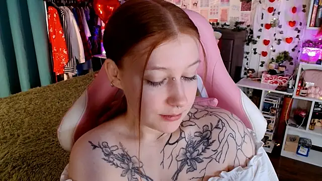 Ayla Hicks online show from 03/12/26, 03:45