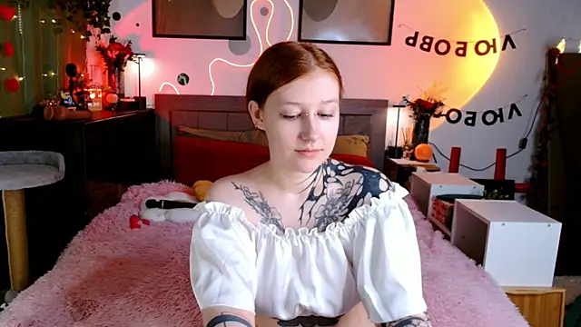Ayla Hicks online show from 06/30/26, 02:44
