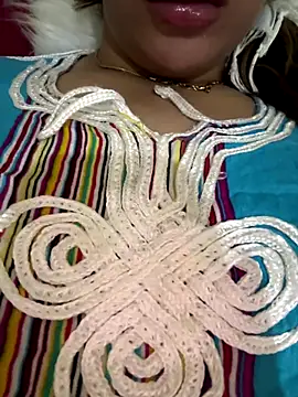 Laila-sexi online show from 10/25/25, 01:45