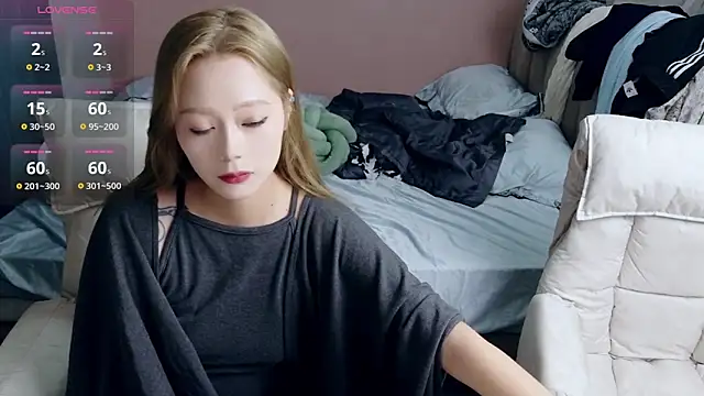 redrose520 online show from 11/06/25, 11:58