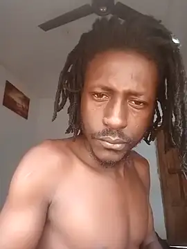 Snapshot of FilmableAntonym chatting on 11/21/25, 11:31 FilmableAntonym online show from 11/21/25, 11:31