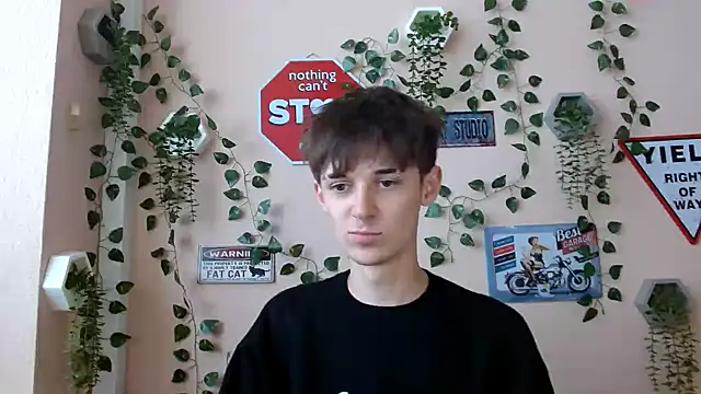 Hoot Dude  online show from 10/06/25, 10:38
