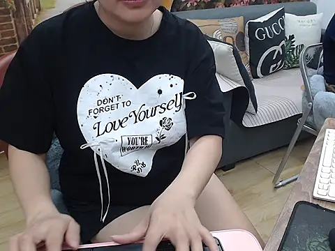 Snapshot of Lilya_39 chatting on 10/29/25, 03:16 Lilya 39 online show from 10/29/25, 03:16