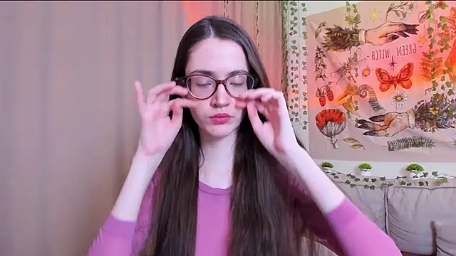 bellacatlovesmeat online show from 02/18/26, 09:00