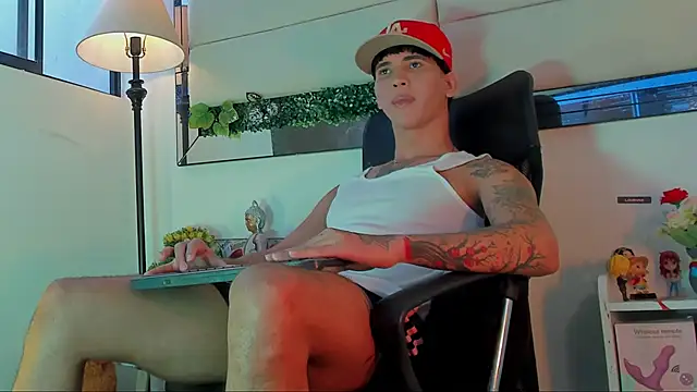 damian xxxl online show from 11/15/25, 08:13