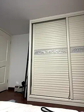 Momo-9988 online show from 12/19/25, 04:42