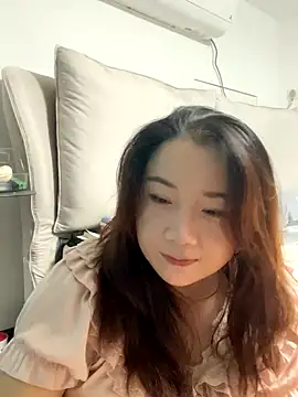 Momo-9988 online show from 10/18/25, 11:45