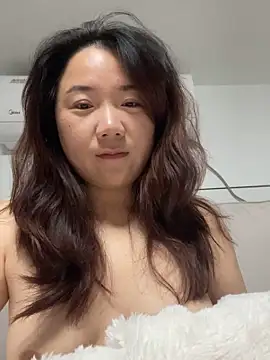 Momo-9988 online show from 11/04/25, 03:38