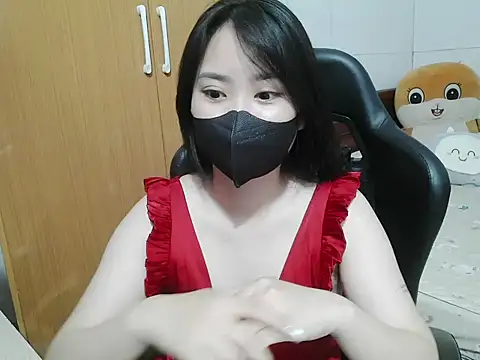 Lilybelle039 online show from 11/18/25, 07:11