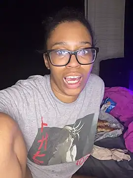 YeahhhitsBreezy online show from 03/05/26, 01:02