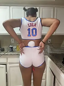 YeahhhitsBreezy online show from 04/03/26, 02:40