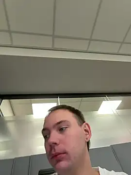 Snapshot of apachai_test chatting on 03/05/26, 09:17 apachai test online show from 03/05/26, 09:17