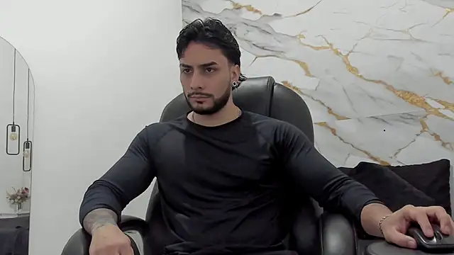 Miike Stone1 online show from 11/14/25, 01:04