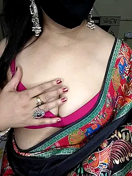 Snapshot of Sakshi-11 chatting on 05/02/26, 03:06 Sakshi-11 online show from 05/02/26, 03:06