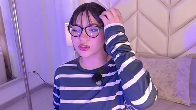 Samantha Hans online show from 02/24/26, 09:04