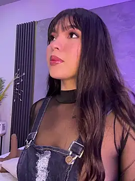 Samantha Hans online show from 02/05/26, 08:37