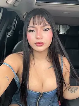 Samantha Hans online show from 04/01/26, 08:50