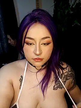 Iluromi online show from 11/27/25, 03:34