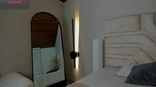 cherry bunnyx online show from 02/21/26, 04:25