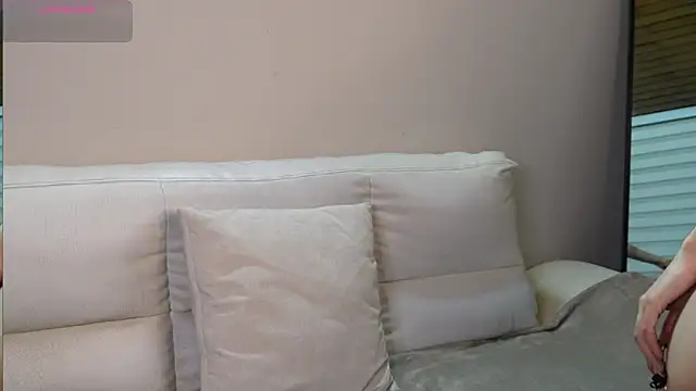 cherry bunnyx online show from 05/05/26, 04:15