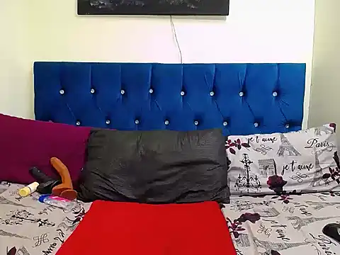 BustyBMWx online show from 11/25/25, 11:21