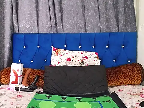 BustyBMWx online show from 10/28/25, 11:31