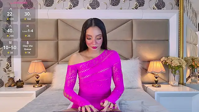 MayaDeLuca online show from 10/25/25, 08:31