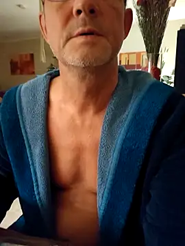 TommyTom76 online show from 10/04/25, 07:59