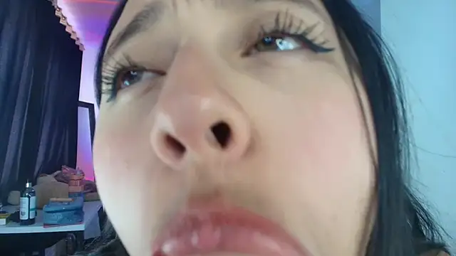 Hinata 21  online show from 02/06/26, 09:22