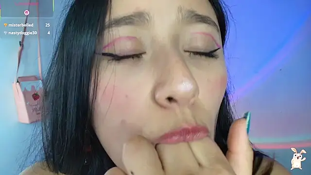 Hinata 21  online show from 11/03/25, 09:07