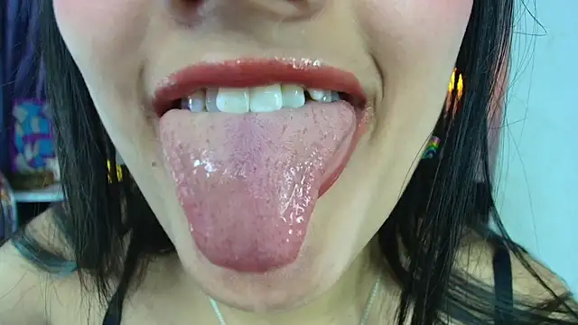 Hinata 21  online show from 03/28/26, 05:36