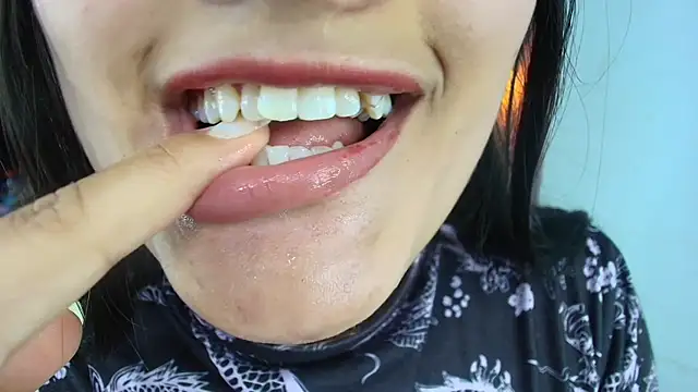 Hinata 21  online show from 03/03/26, 09:00