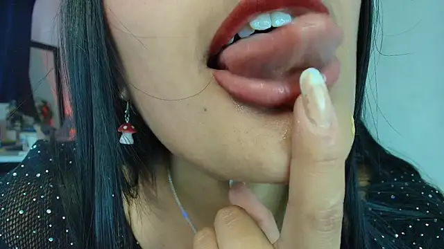 Hinata 21  online show from 04/01/26, 08:50