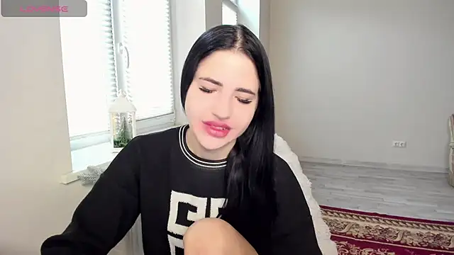 Malibu J online show from 12/04/25, 08:02