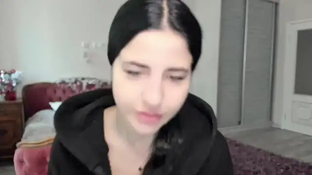 Malibu J online show from 12/18/25, 07:24