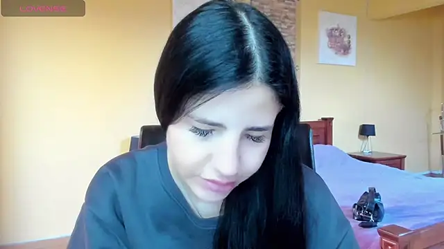 Malibu J online show from 11/18/25, 08:28