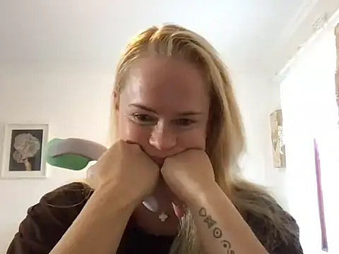 Sweet-TessaXX online show from 02/17/26, 05:38