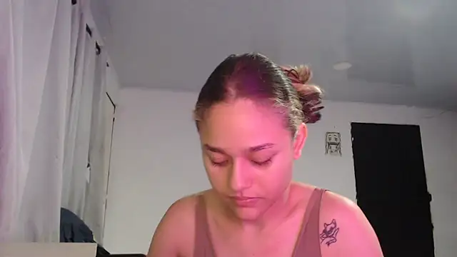 LittleCheerry69 online show from 02/26/26, 04:29