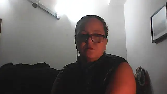 Snapshot of DOLCECOPPIA2025 chatting on 10/15/25, 03:38 DOLCECOPPIA2025 online show from 10/15/25, 03:38