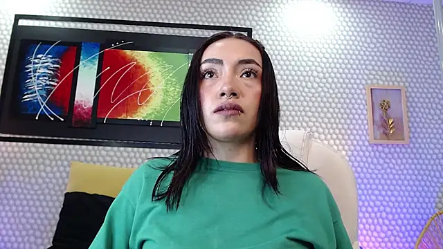 Brigith24 online show from 04/13/26, 04:27