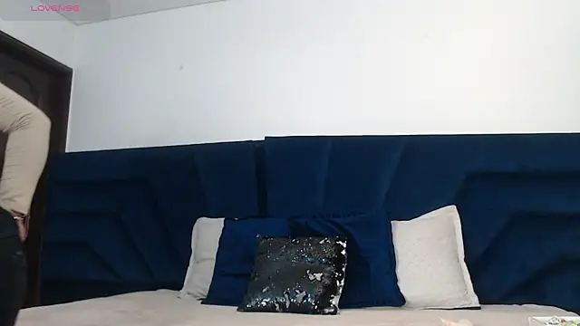 Brigith24 online show from 11/13/25, 02:37