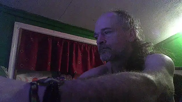 HippieDad333 online show from 02/17/26, 02:42