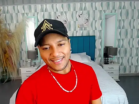Max Rivers online show from 10/17/25, 07:04