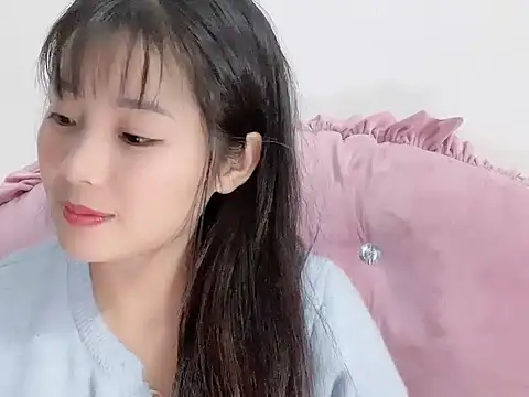 Lie liee online show from 12/17/25, 01:27