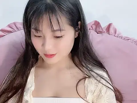 Lie liee online show from 02/25/26, 01:00