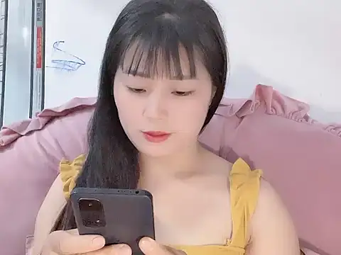 Snapshot of Lie_liee chatting on 06/09/26, 07:53 Lie liee online show from 06/09/26, 07:53
