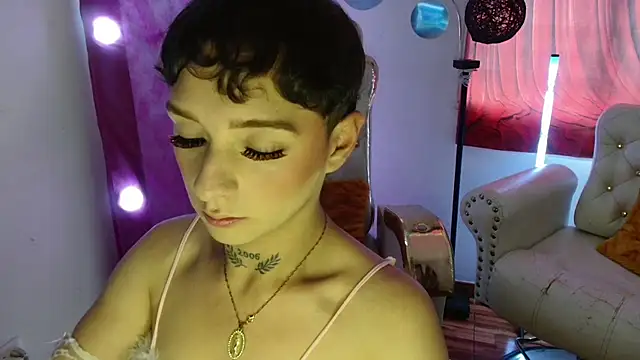 David Fox01 online show from 12/15/25, 07:09