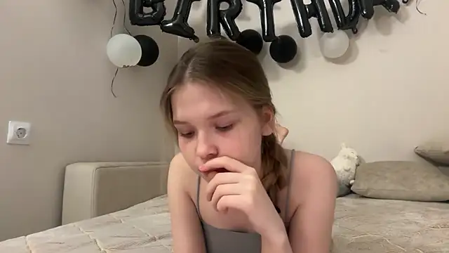 CandysRose online show from 04/03/26, 12:17