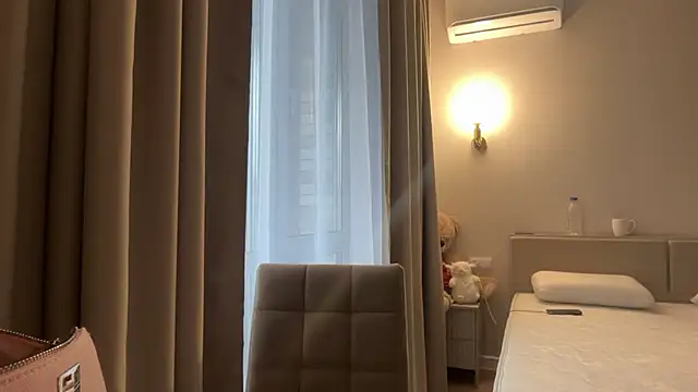 CandysRose online show from 04/19/26, 04:24