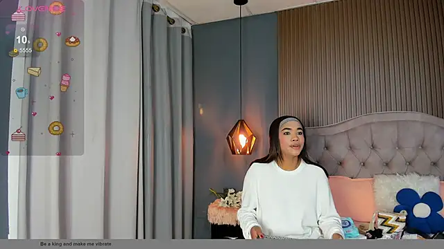 Snapshot of Tiffany__charm_ chatting on 01/17/26, 03:10 Tiffany charm online show from 01/17/26, 03:10